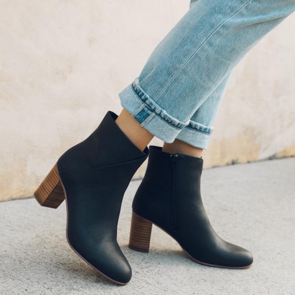 Soludos Shoes - Midheel Venetian Bootie